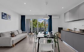 Apartments No 18